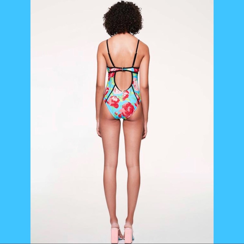 Betsey Johnson Bright Floral Retro Swimsuit 🌺 NWT - Picture 9 of 13